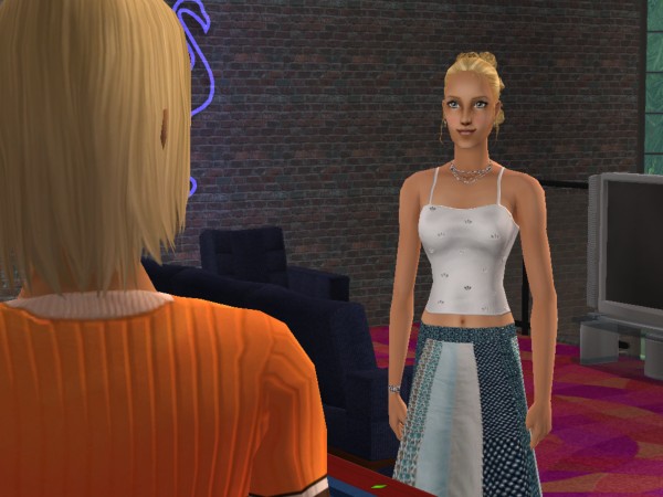 Anastacia makes eyes at Dan